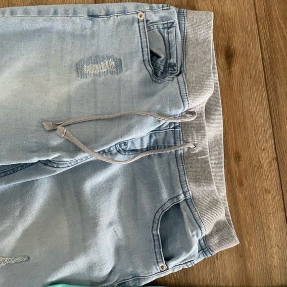 Bundle of 2! Justice Waistband Light Wash Jeans & Justice Kitty Tank Top Sz 18 - Picture 5 of 10